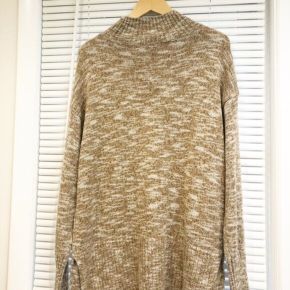 Christopher & Banks Beige White Sweater Size L NWT. - Picture 1 of 16